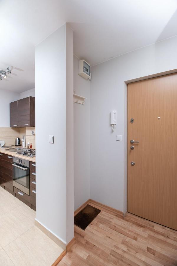 Inside Solec Apartament *